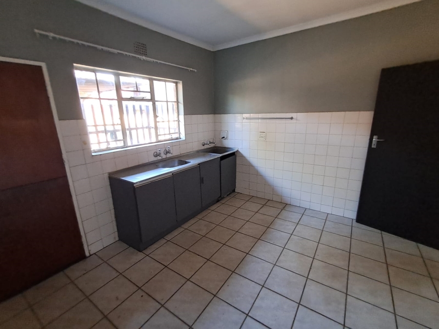 3 Bedroom Property for Sale in Roodia Free State
